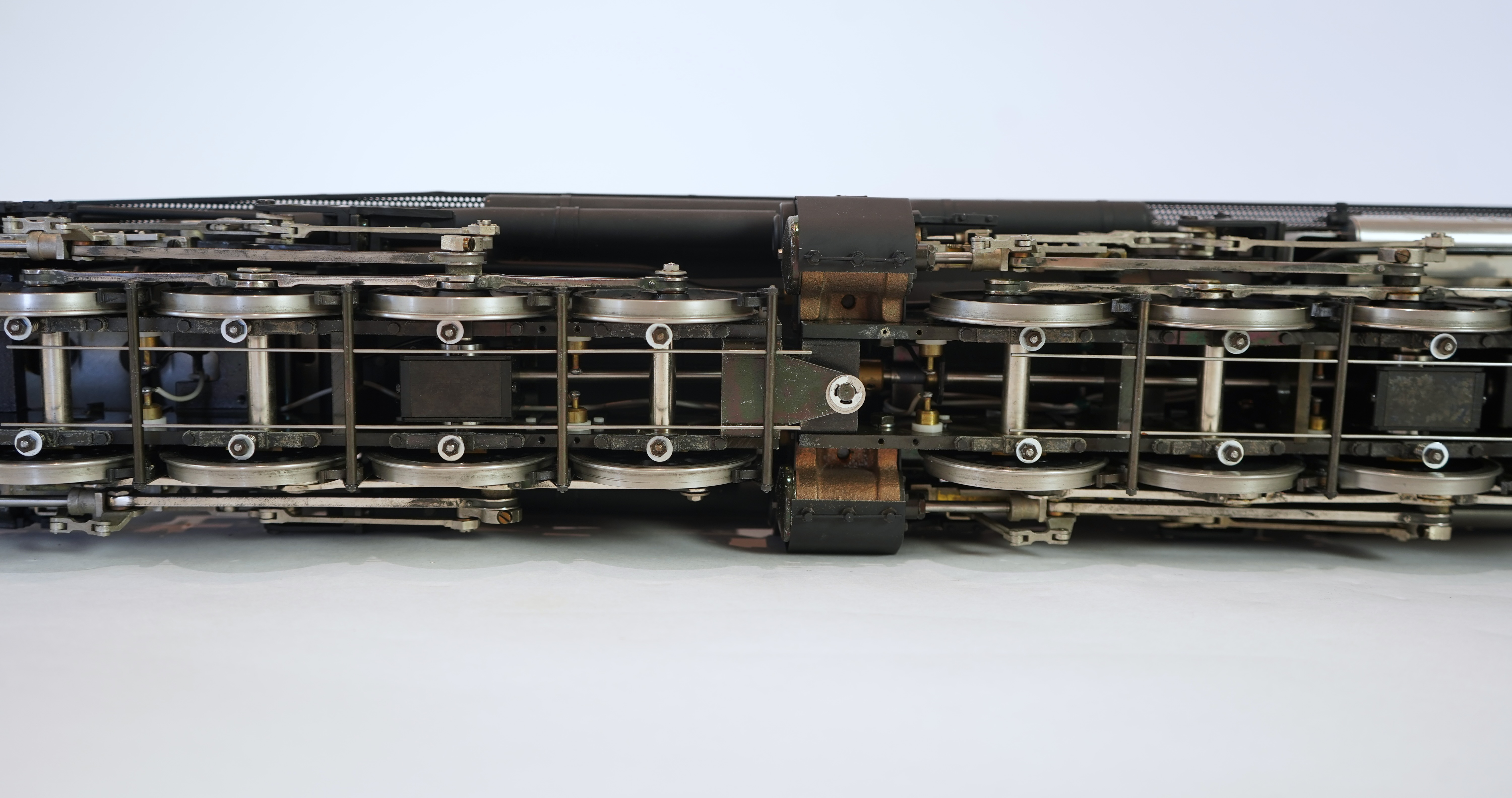 A Gauge One Aster Hobbies Union Pacific Big Boy, 4-8-8-4 tender locomotive, 4002, the electric version, together with plywood flight case bearing the original Aster labels for the live steam version.
